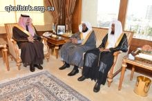 الأمير فيصل بن خالد يقدّم دعماً سخياً لتحفيظ البرك