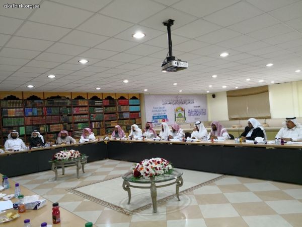 المشاركة في إجتماع مجلس إدارة الجمعية الخيرية لتحفيظ القرآن الكريم في منطقة عسير